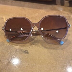 Tiffany & Co. Brown Oversized Sunglasses with Gradient Lenses